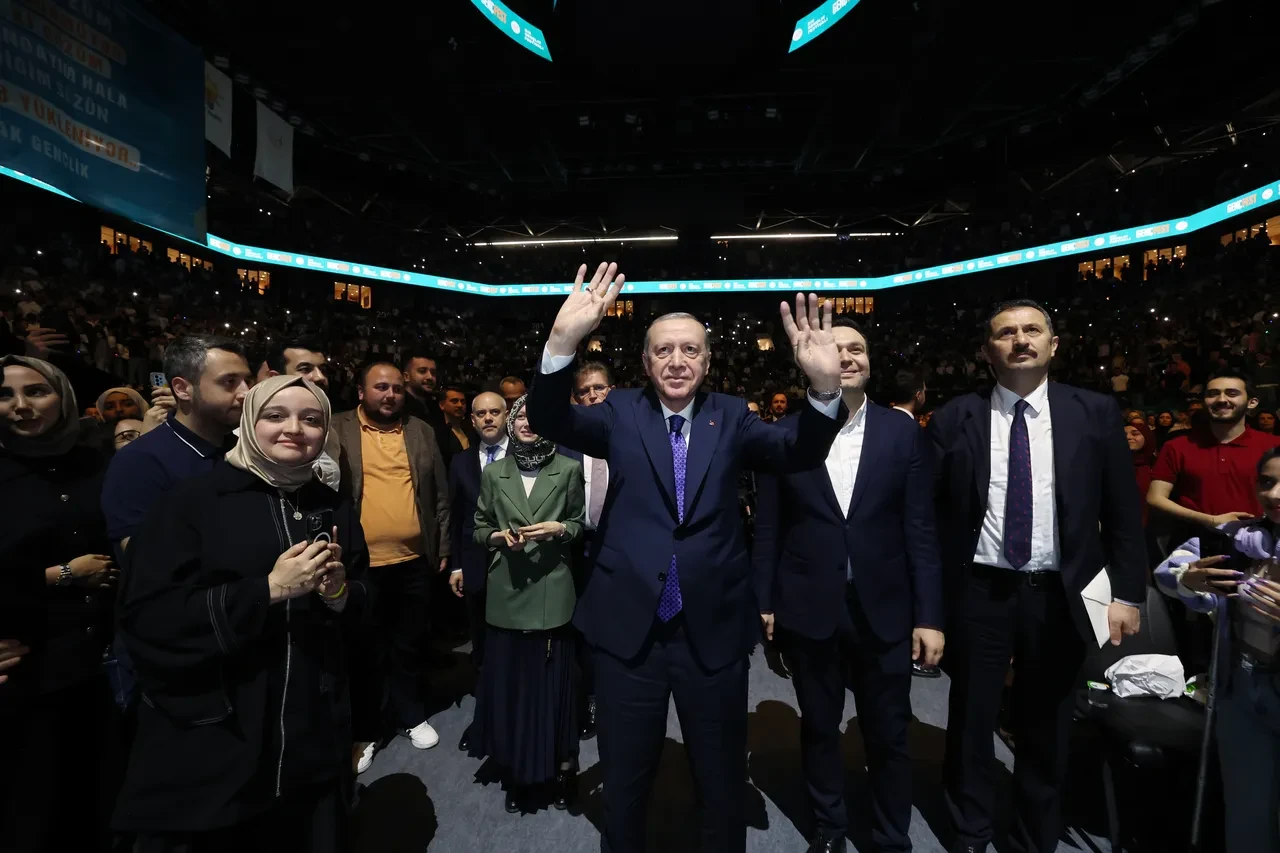 Cumhurbaşkanı Erdoğan'dan barış zirvesi sonrası çarpıcı açıklama: 'Masada ve sahada güçlü Türkiye'