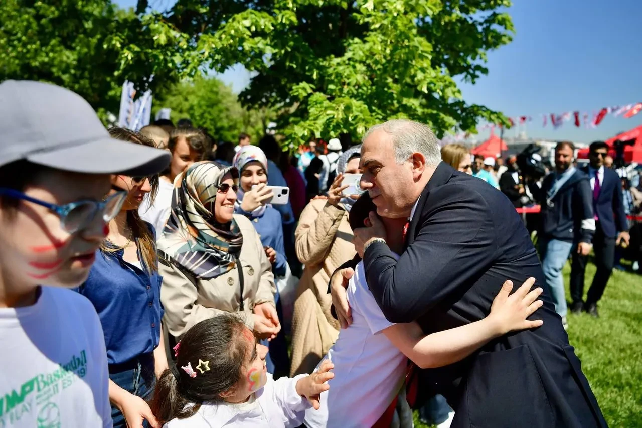 Fatih’te Engelliler Haftası’nda renkli şenlik: Spor ve eğlenceyle engelsiz bir gün