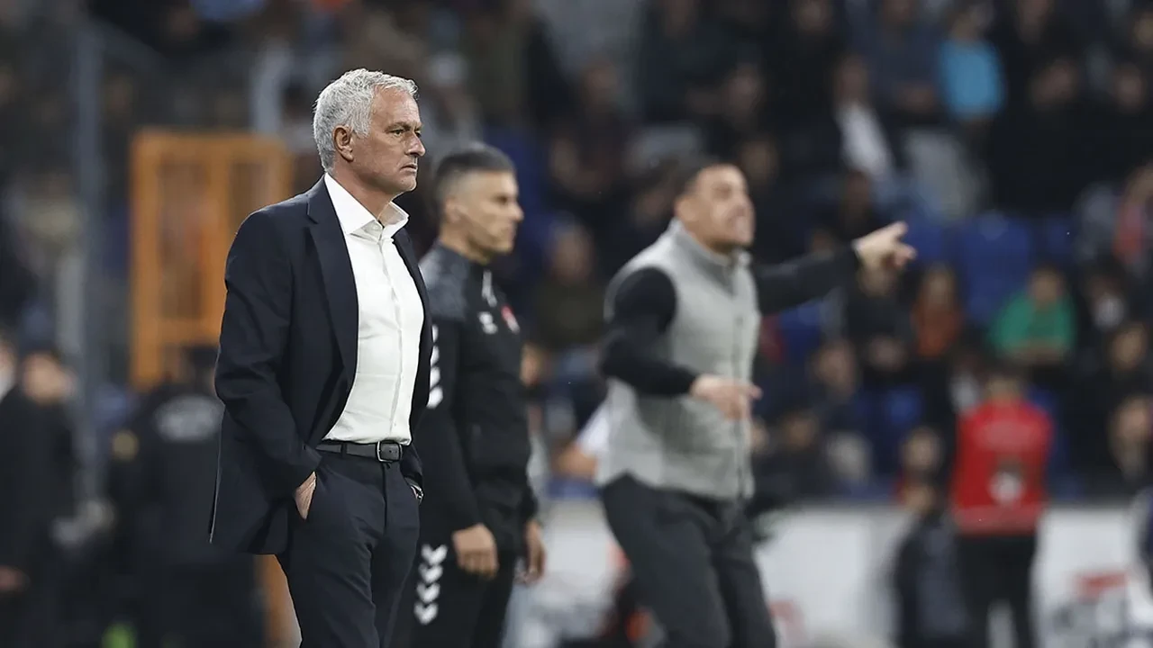 Fenerbahçe transfer için 25 milyon Euro'yu gözden çıkardı! PSG ile görüşmeler başladı