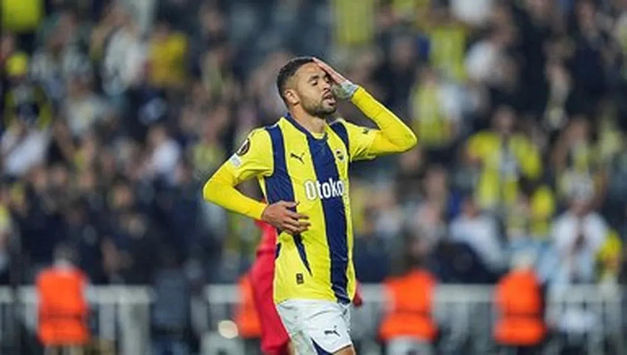 Fenerbahçe transfer için 25 milyon Euro'yu gözden çıkardı! PSG ile görüşmeler başladı