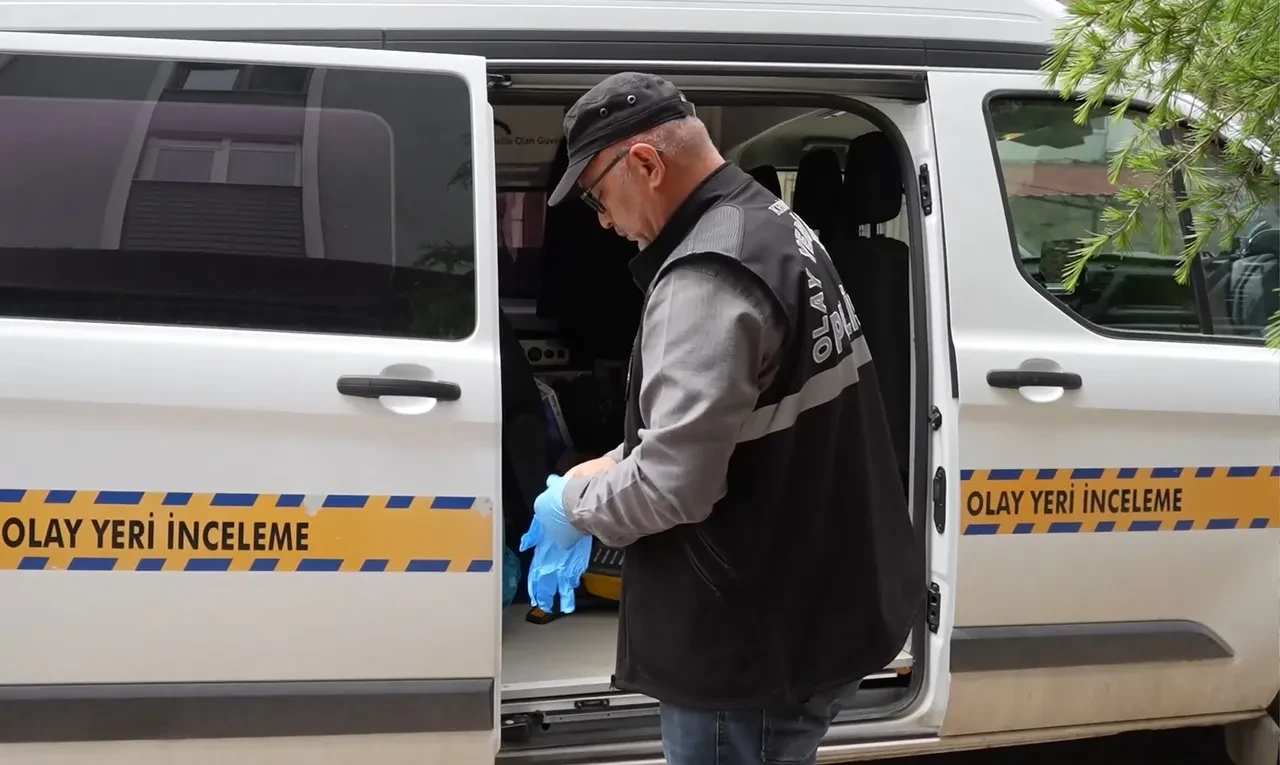 Kırıkkale'de tüyler ürperten olay! Derin dondurucudaki poşetlerden erkek cesedi çıktı!