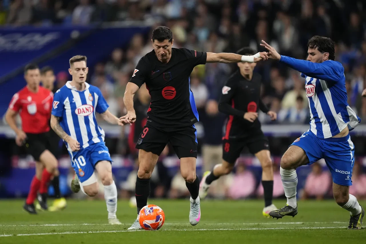 La Liga'da Barcelona şampiyonluğunu ilan etti!