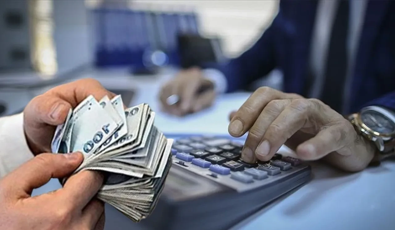 Memur ve emekli zammı için kritik ipucu! Maaş hesabında rakamlar netleşiyor: İşte yeni maaş tablosu
