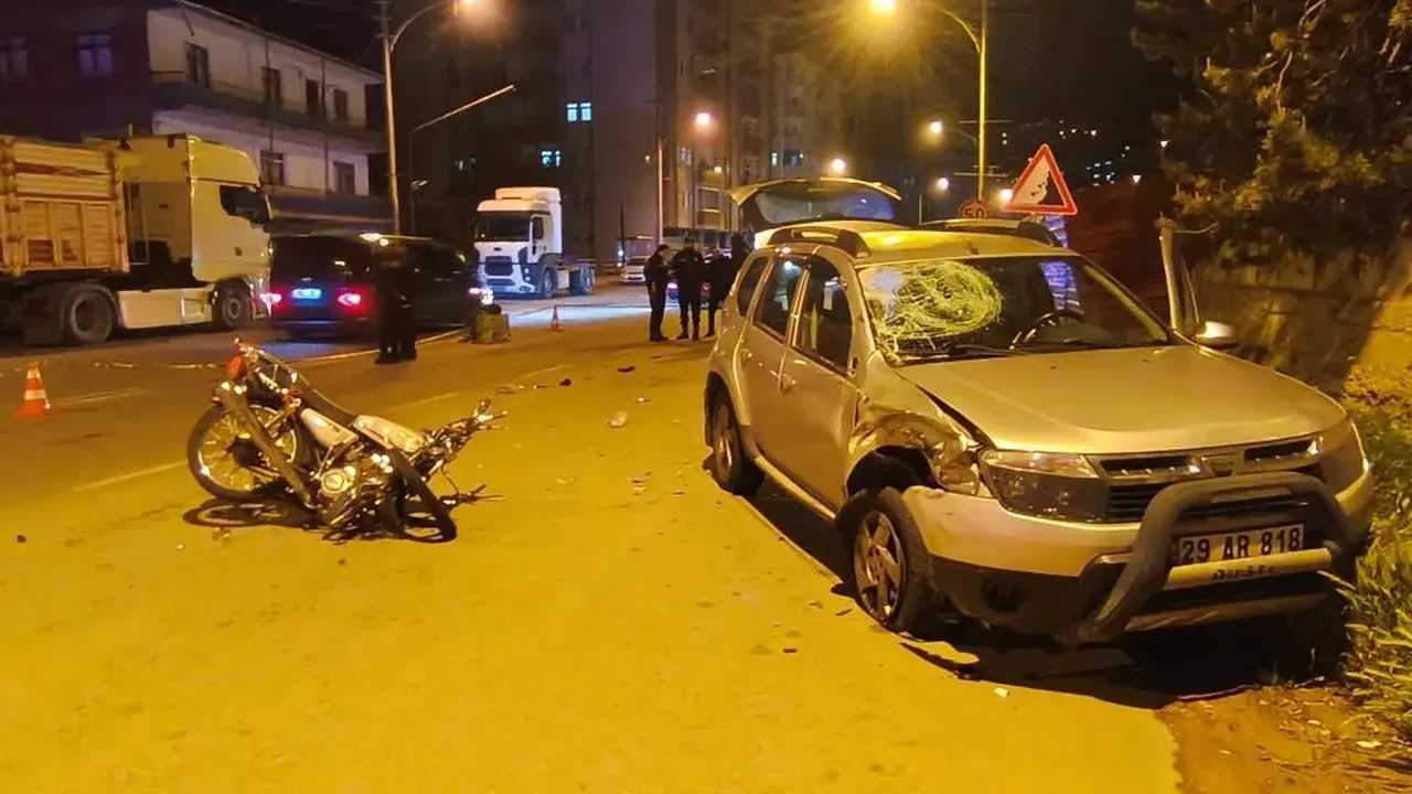 Otomobille motosiklet kafa kafaya çarpıştı! Genç sürücü feci şekilde can verdi