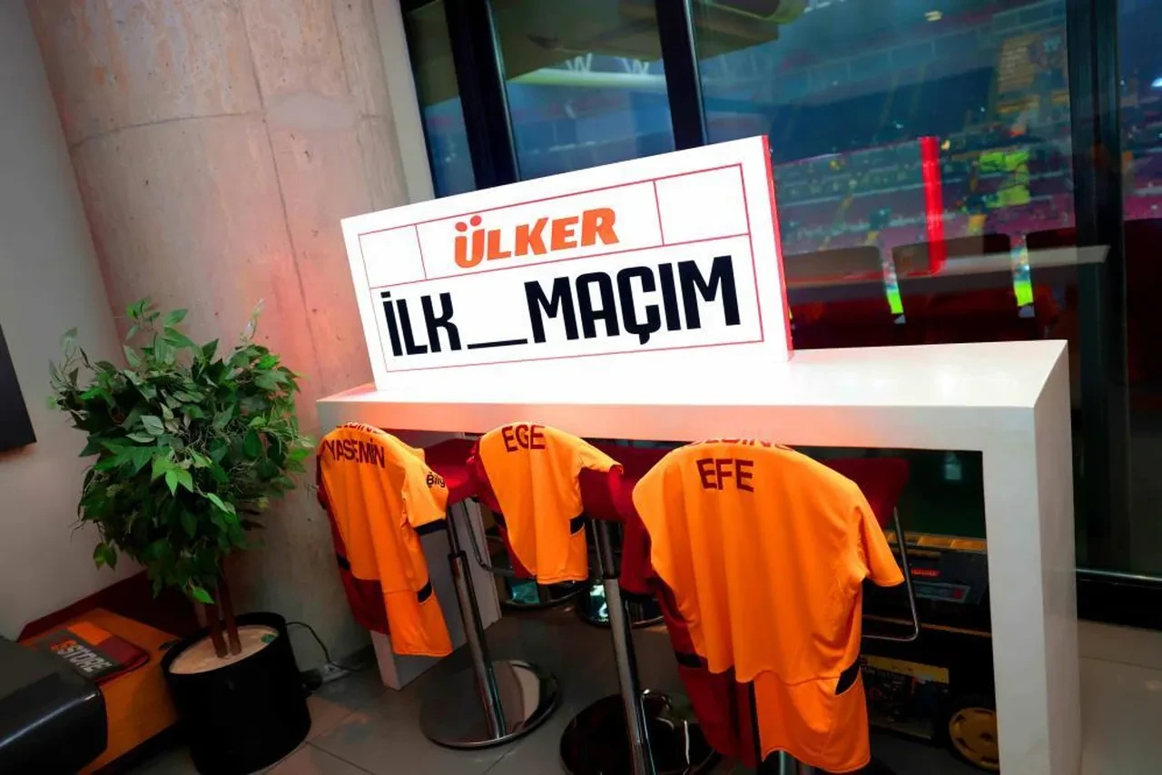 Taraftarların statta maç izleme hayali "Ülker İlk Maçım"la gerçekleşiyor