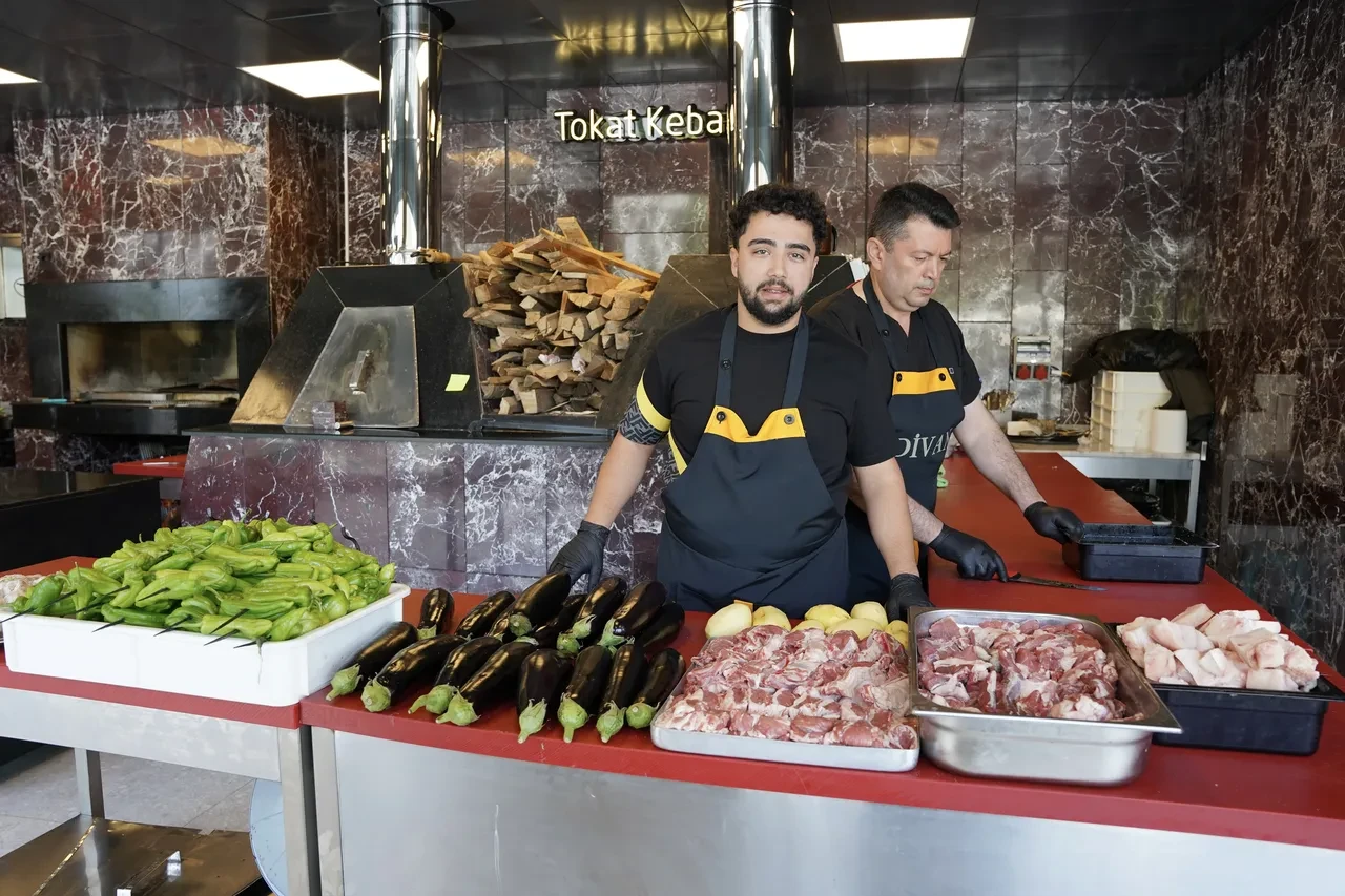 Tokat 81 ile meydan okudu! Özel ocakta pişiyor, tadına hayran bırakıyor
