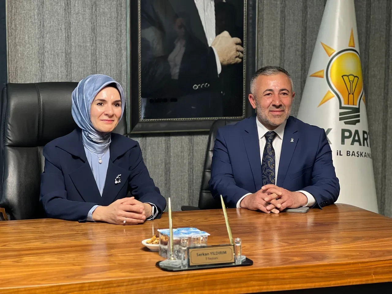 Bakan Mahinur Özdemir Göktaş'tan, özel gereksinimli Abdullah'a yakın ilgi