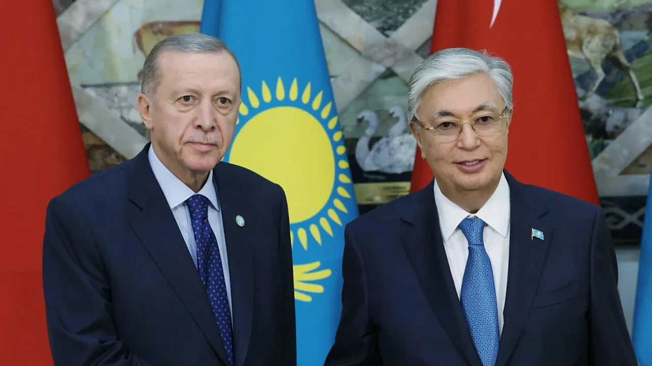 Erdoğan'dan Tokayev'e telefon! Doğum gününü kutladı