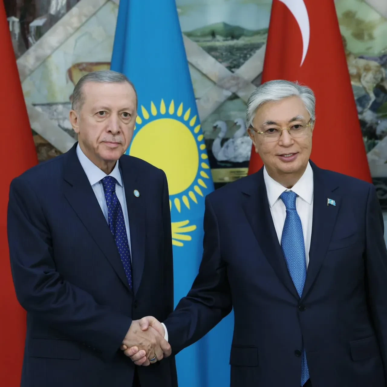 Erdoğan'dan Tokayev'e telefon! Doğum gününü kutladı