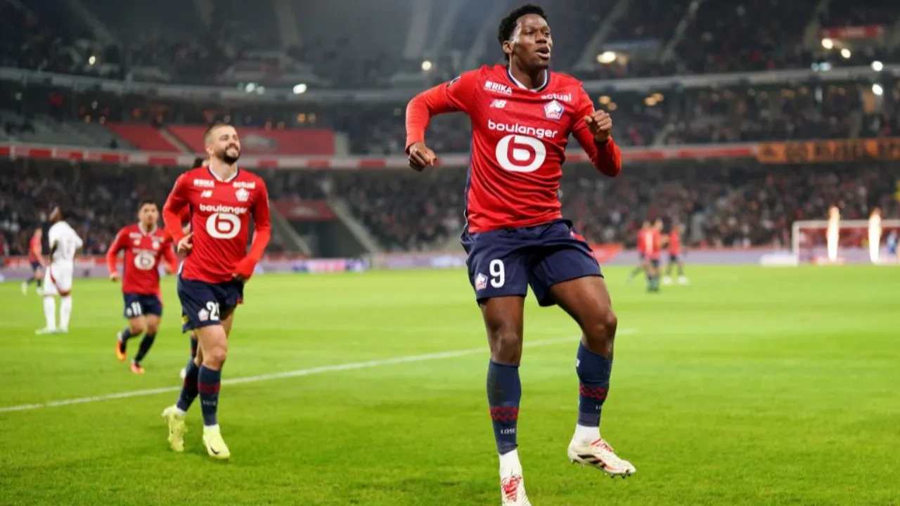 Fenerbahçe ve Galatasaray derken Jonathan David sürpriz bir imza atıyor! 