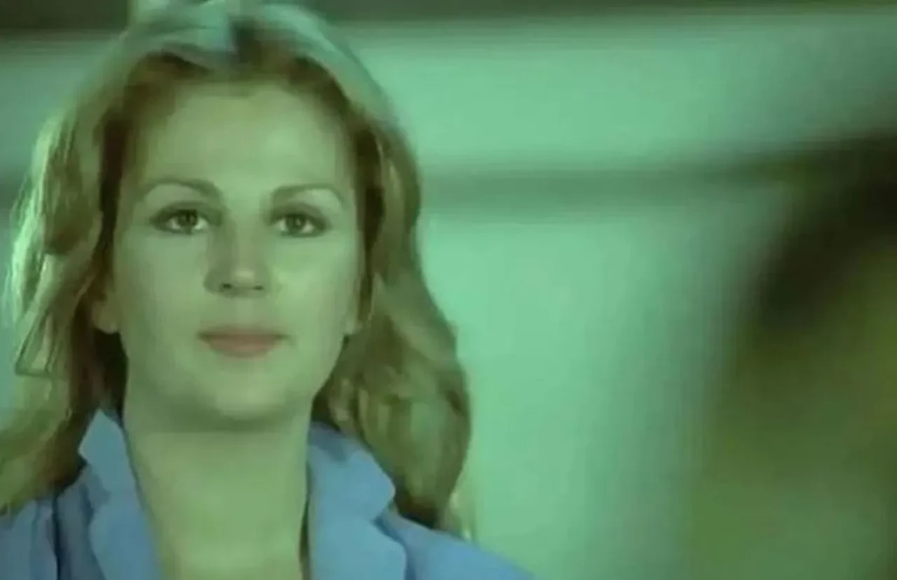 Hale Soygazi hacklendi! Paylaşımlar ele verdi