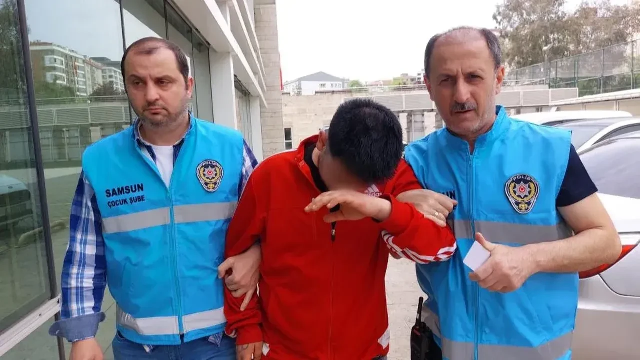 'Laf atma' tartışmasında 17 yaşındaki çocuk tarafından öldürüldü