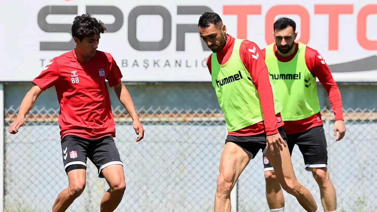 Sivasspor, hayati deplasmanda Samsunspor’a konuk oluyor