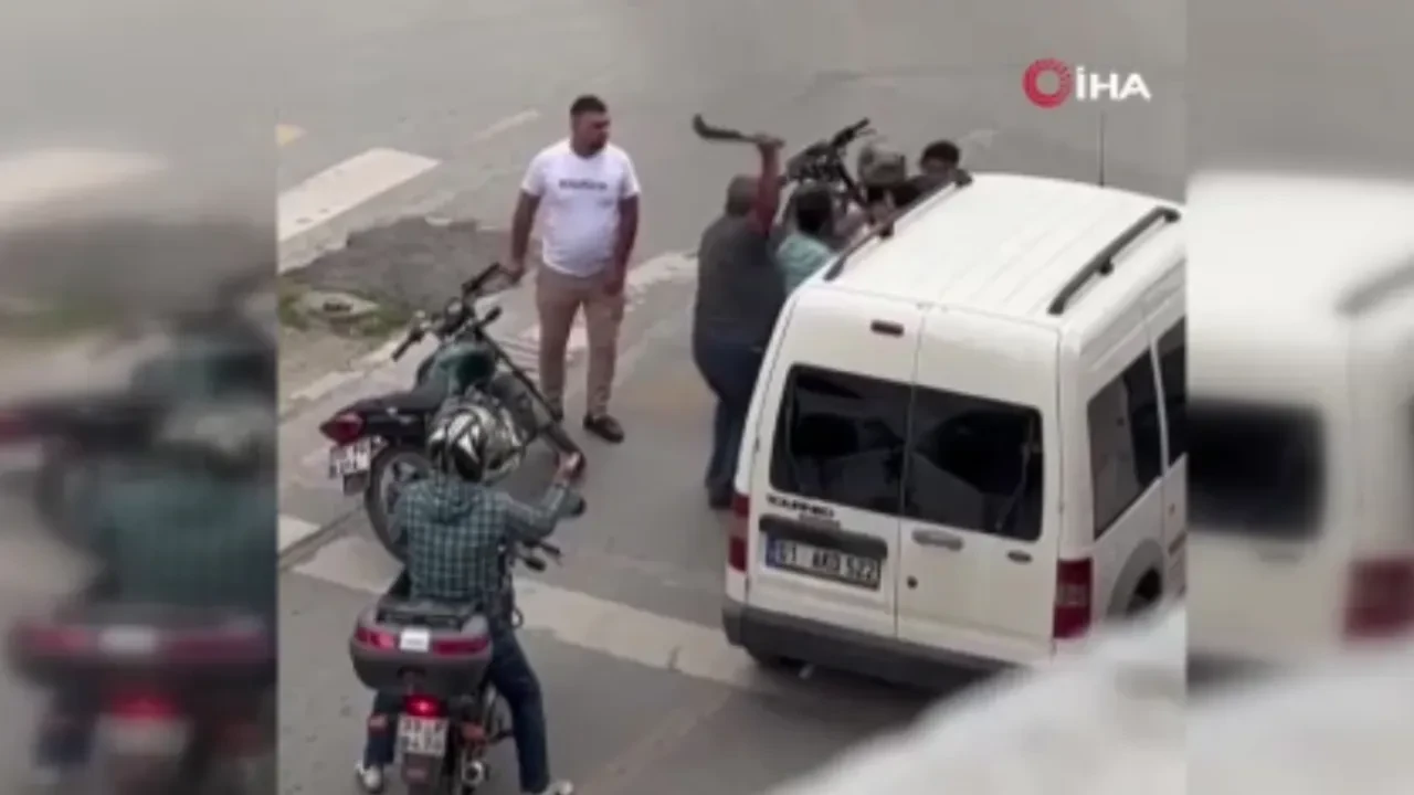 Trafik tartışmasında yürekler ağza geldi! Budama bıçağıyla dehşet saçtı