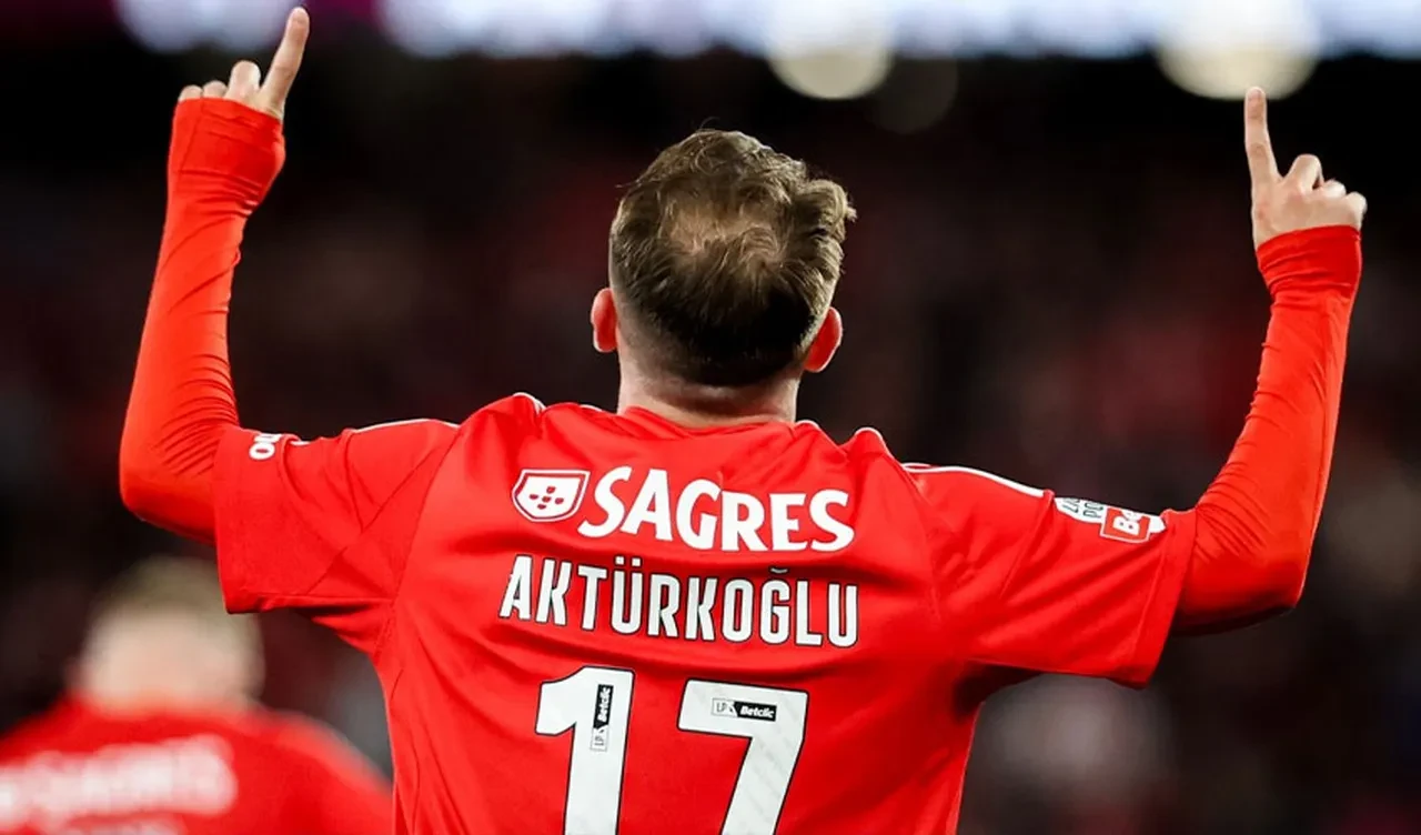Benfica şampiyonluğa veda etti! Portekiz'de Kerem Aktürkoğlu tartışması başladı