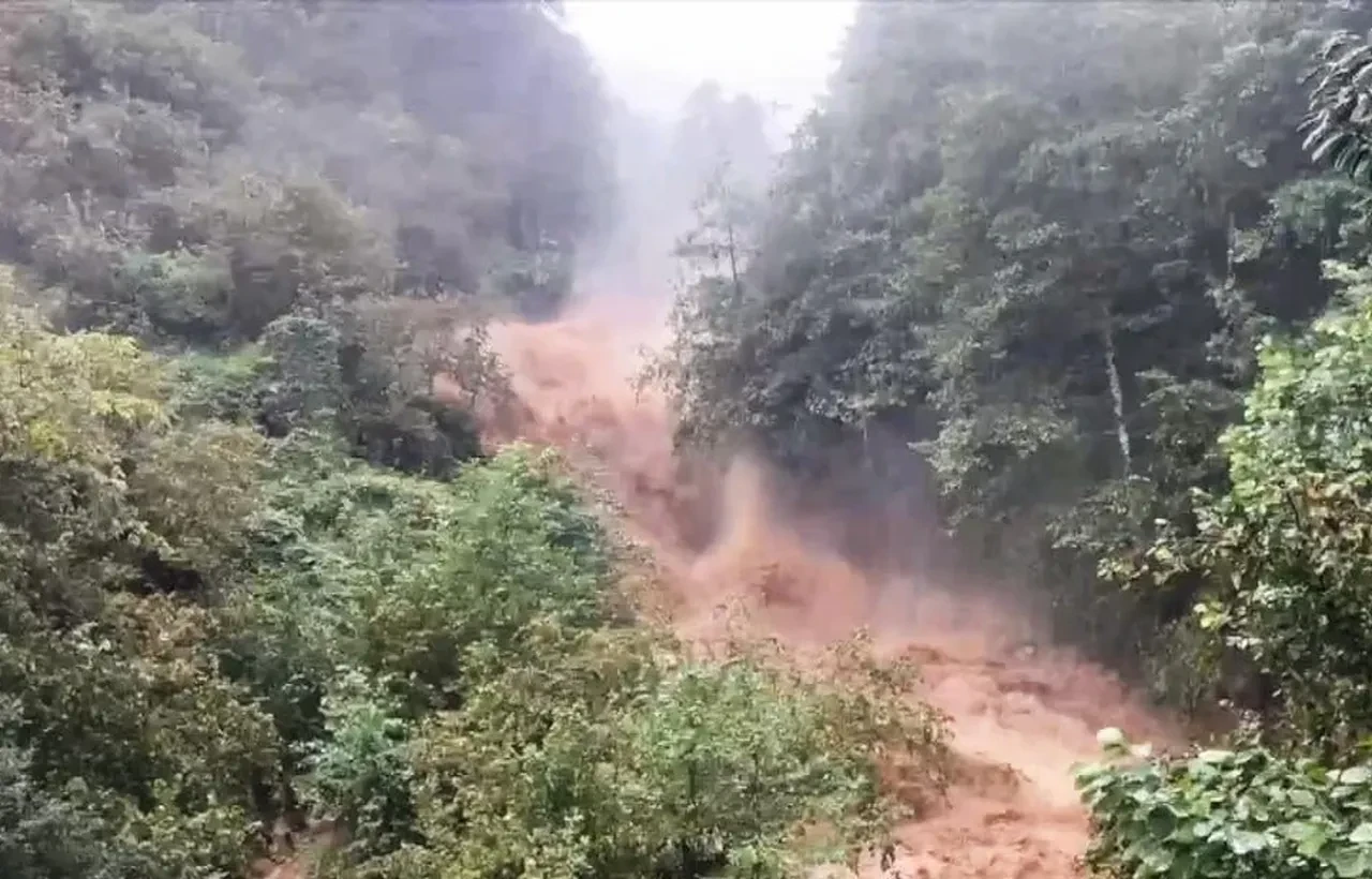 Bugün hava nasıl? Önce kuvvetli yağış ardından yaz sıcakları! Meteoroloji tarih verdi