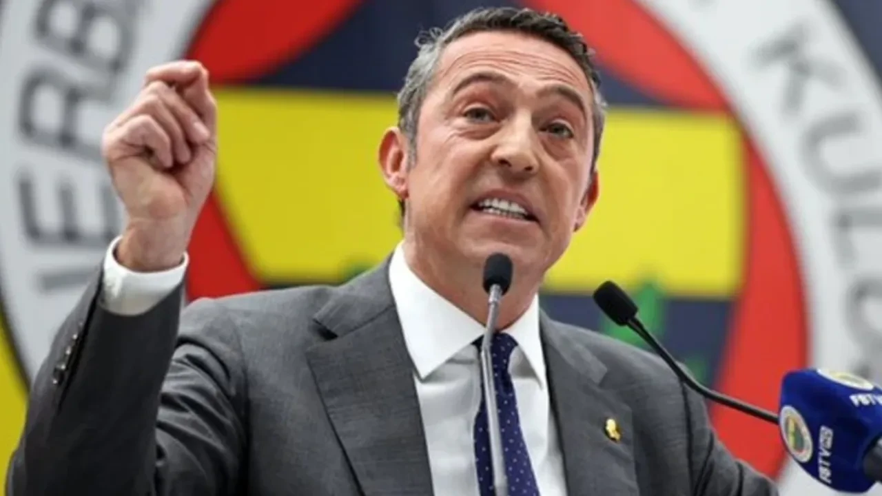 Fenerbahçe'de imza kavgası büyüyor! Ali Koç mekan bastı iddiası! Kulüpten jet cevap