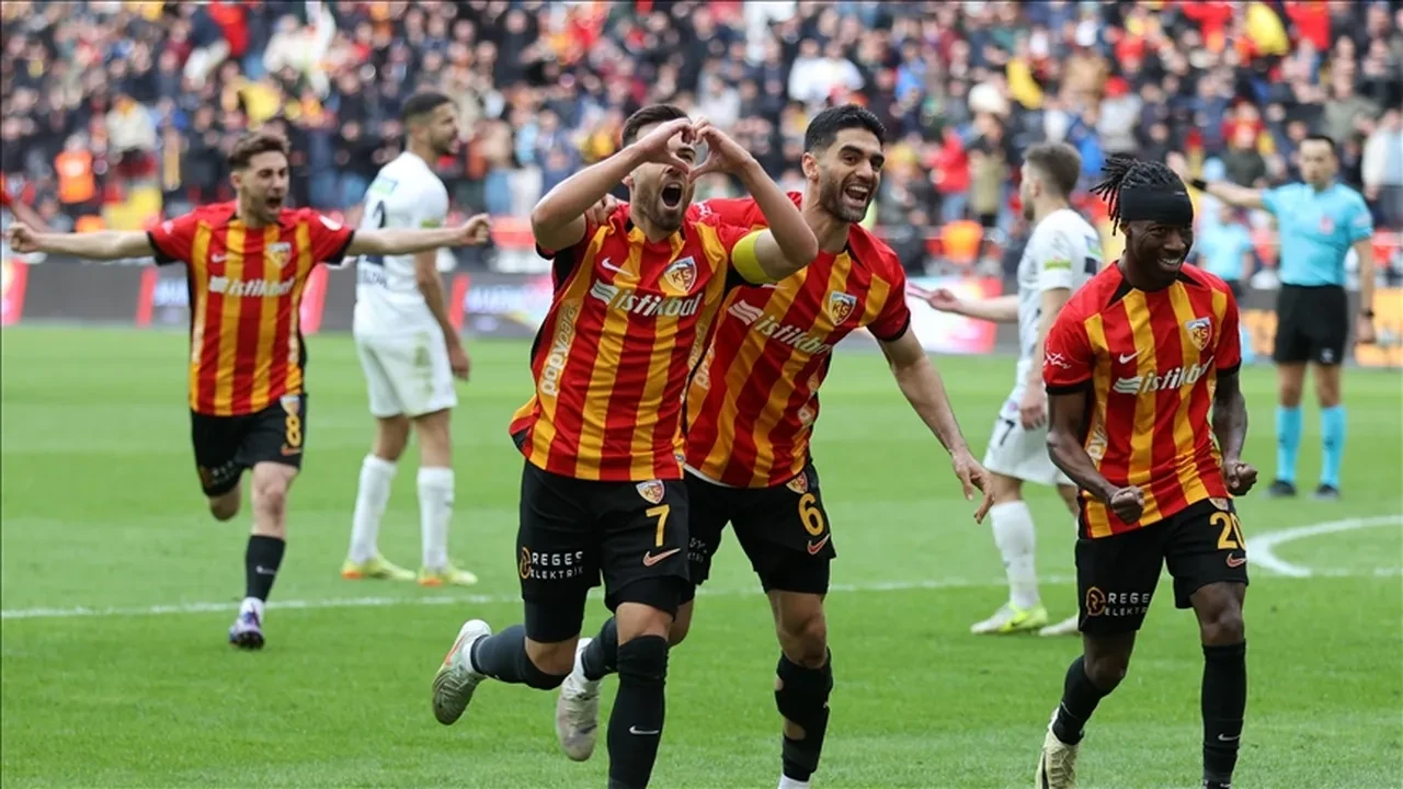 Galatasaray Kayserispor maçı nereden izlenir, hangi kanalda, saat kaçta? Şampiyonluk maçına geri sayım başladı