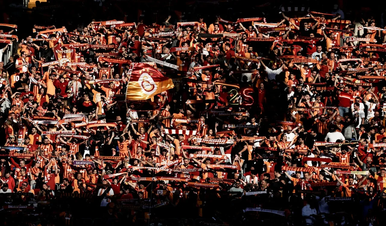 Galatasaray 25. kez şampiyon oldu: Ve 5. yıldız da geldi!