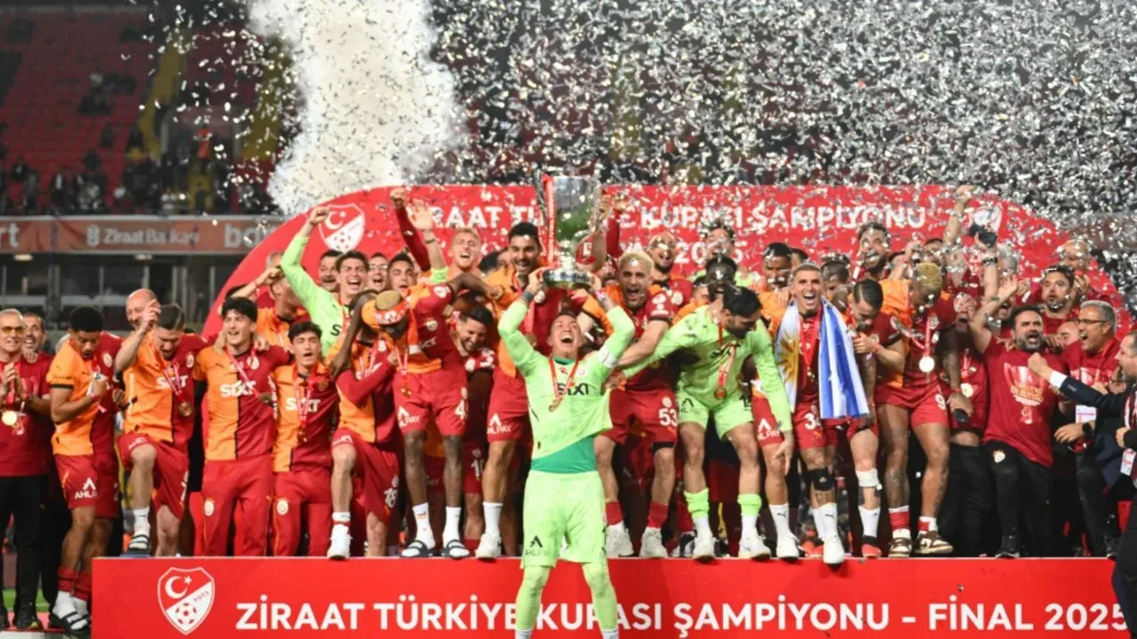 Galatasaray’ın kaç şampiyonluğu var? 5. yıldız ne zaman takacak?