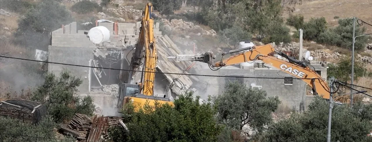 İsrail’in Batı Şeria'da arazi kayıtları Filistin topraklarını tehdit ediyor