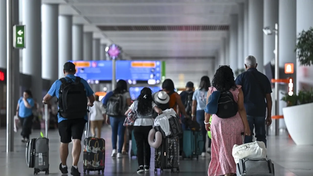 Kurban Bayramı tatili 9 gün olacak mı? Bakan Ersoy duyurdu 