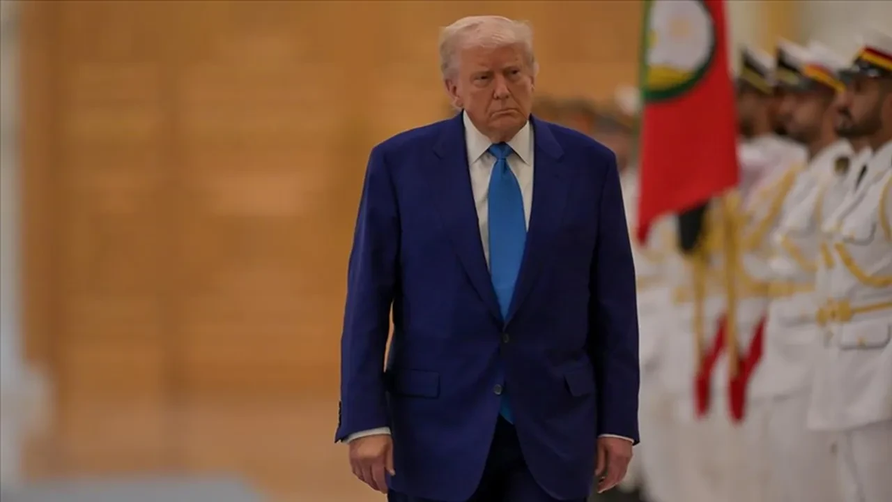 ABD lideri Donald Trump her seferinde eleştirdiği Joe Biden'ın hastalığı için bunları yazdı