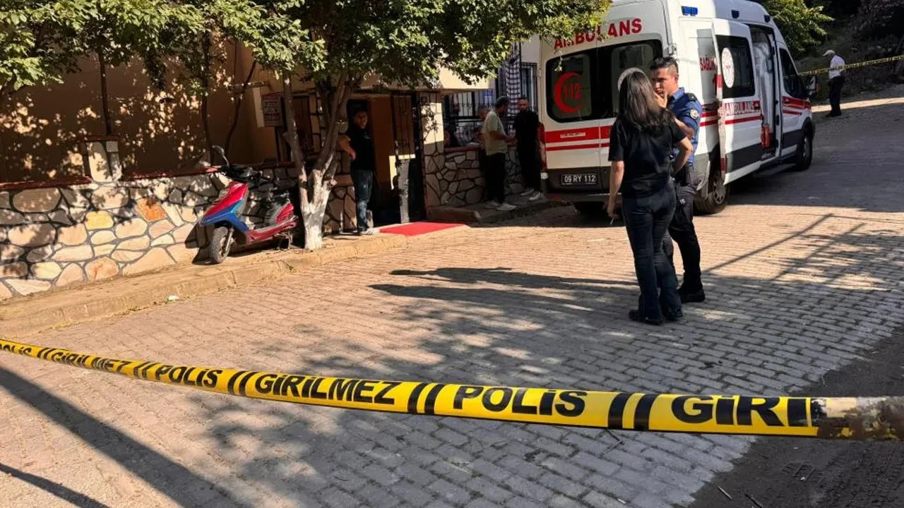 Emekli polisin oğlu babasının tabancasıyla oynarken canından oldu