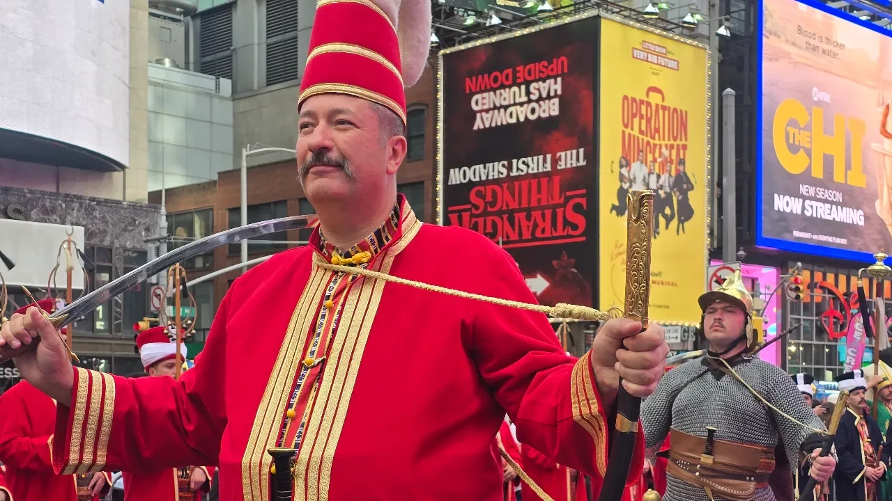 New York’un kalbinde Osmanlı marşları: Türk esintisi yaşandı