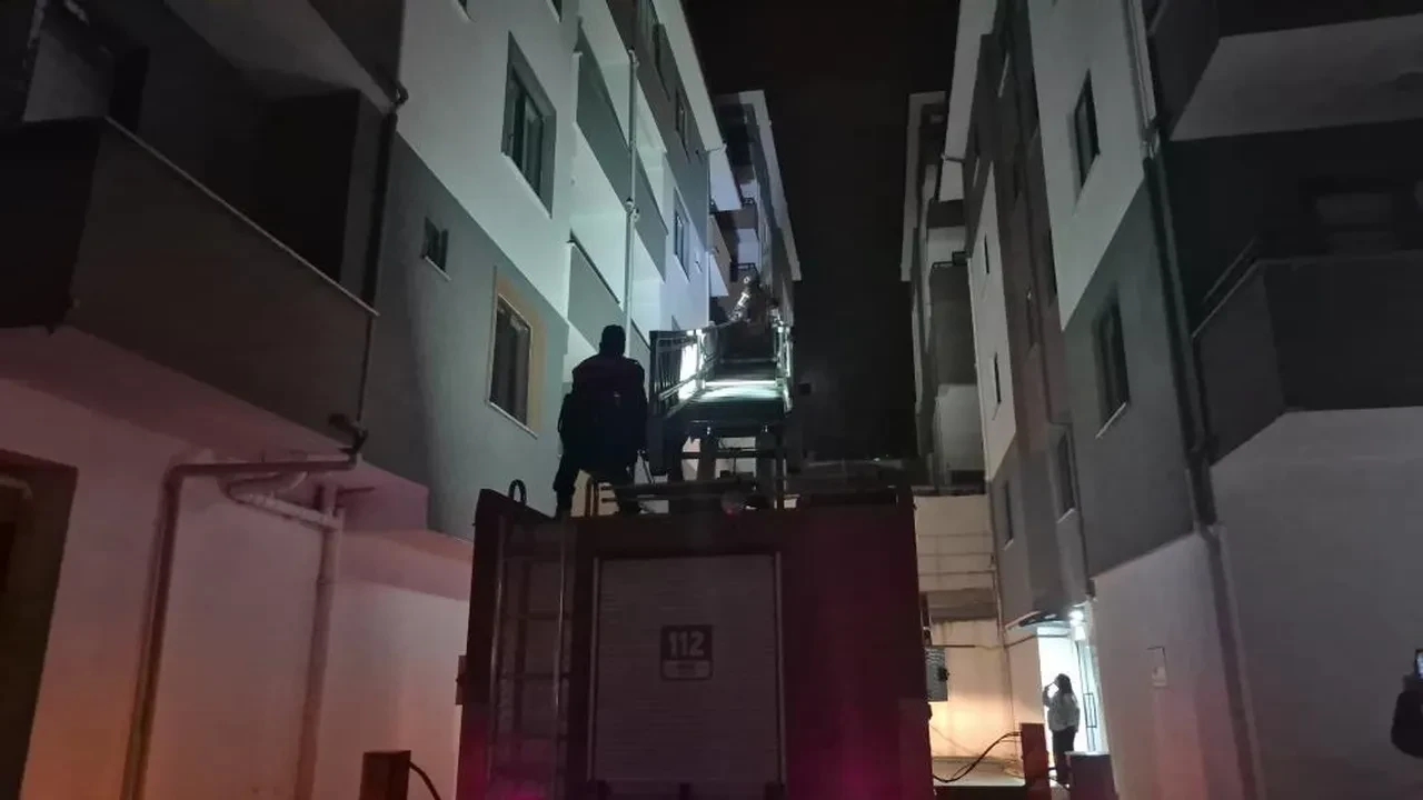 11 yaşındaki çocuktan haber alınamayınca mahalle ayağa kalktı! Eve giren ekipler gerçeği görünce şaşırdı