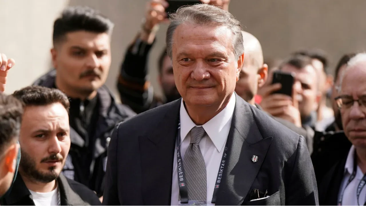 Beşiktaş'ta Hasan Arat ve Tevfik Yamantürk'e büyük ceza: Kavganın bedeli belli oldu! 