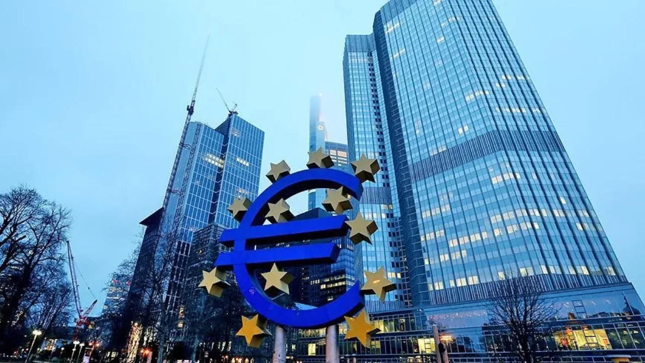 Euro Bölgesi'nde enflasyon sabit kaldı