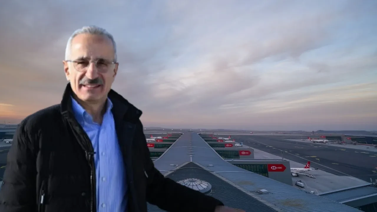 Türk hava sahasında bir ilk! Bakan Uraloğlu açıkladı: Tüm zamanların rekoru kırıldı! 