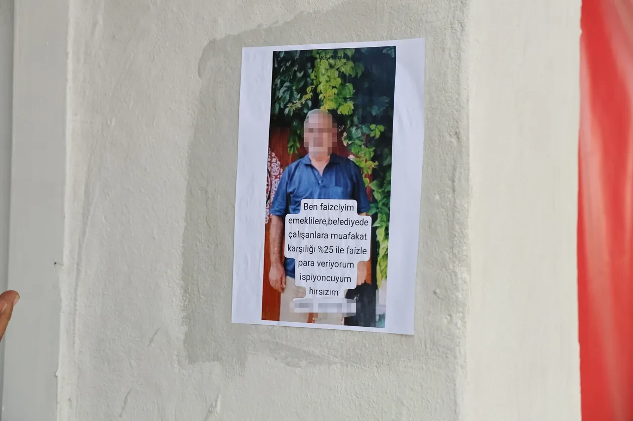 Afişleri gören şaşkına döndü! Kendisini dolandıran kişiyi böyle ifşa etti