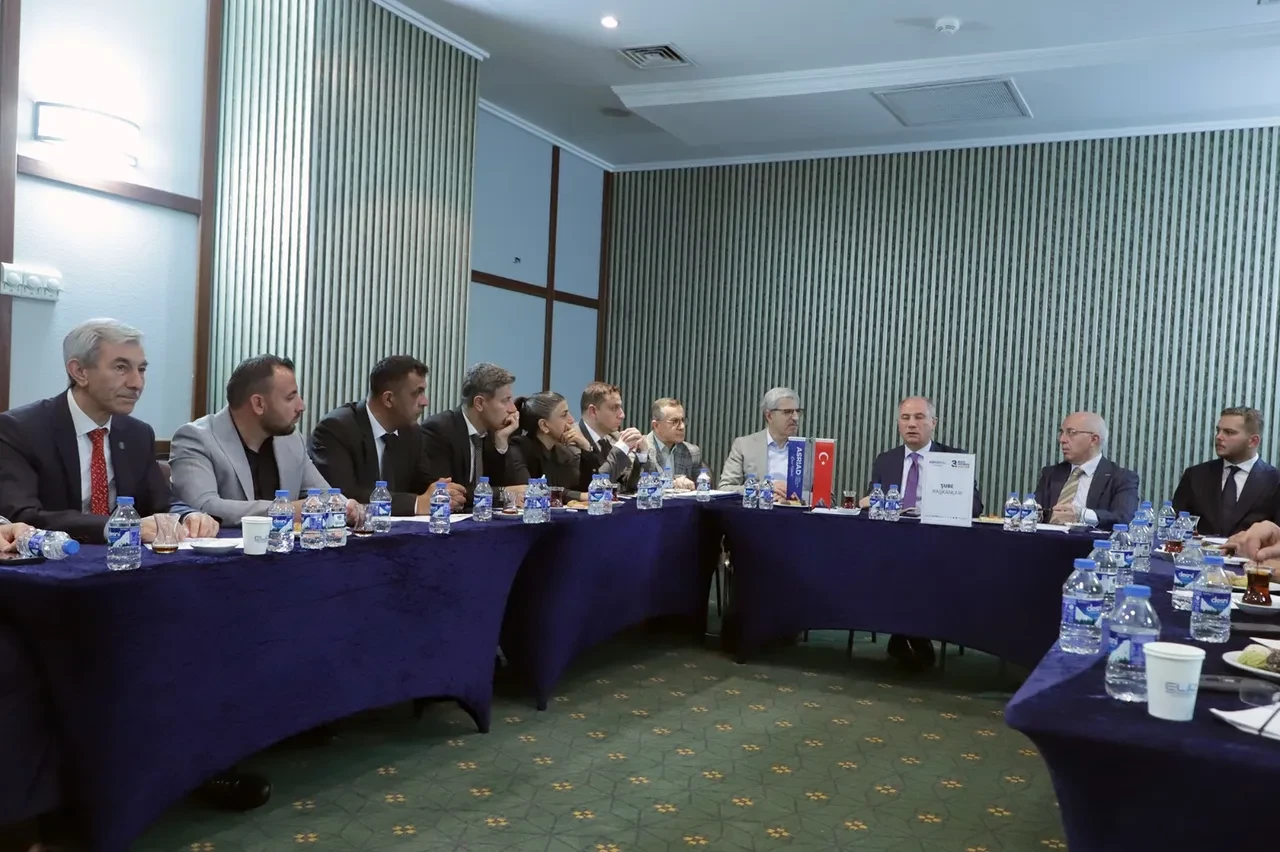 ASRİAD III. Meclis Toplantısı'nda küresel ekonomide yaşanan değişim ele alındı