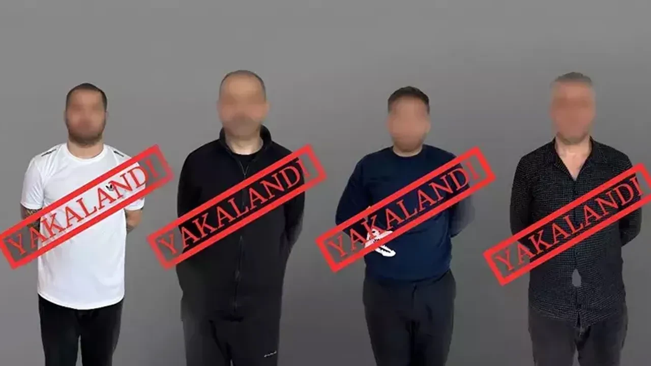 Bakan Yerlikaya duyurdu! Kırmızı bültenle aranan 4 kişi Türkiye'ye getirildi