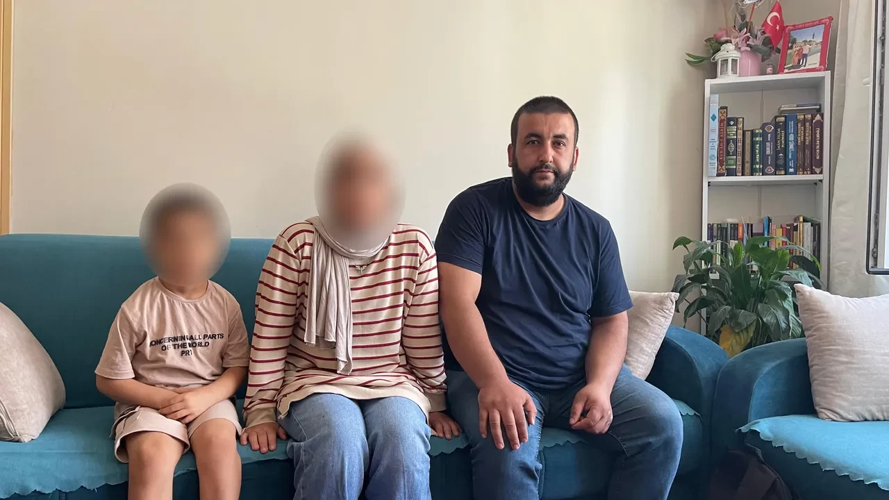 Başörtülü öğrencisine 'Önüne dön karabaş' dedi! O öğretmen hakkında karar