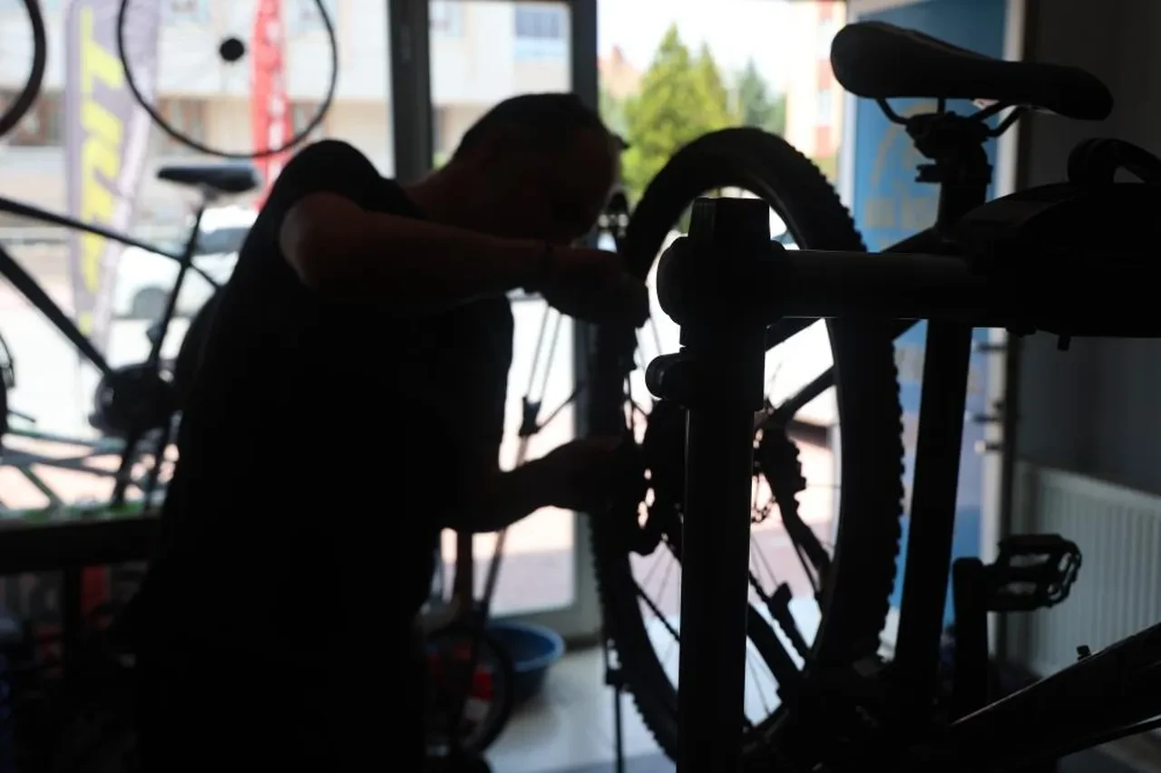 Bisiklet kullananlar dikkat! Ustalar uyardı: Ölümlü kazaya yol açabilir