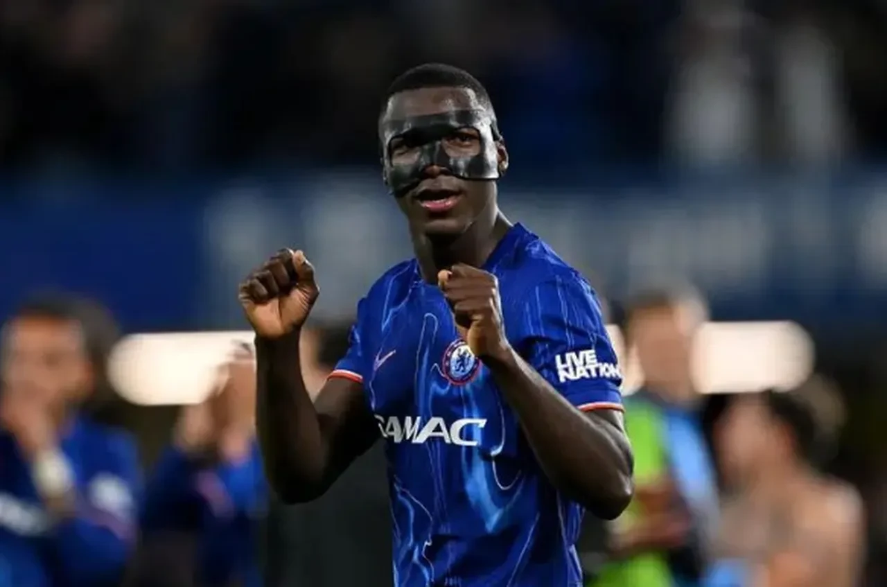 Galatasaraylıları korkutan maske paylaşımı! İngiliz devinin gönderisi ortalığı karıştırdı: Victor Osimhen...