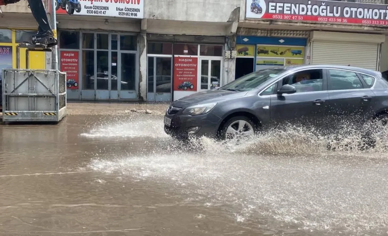 Güneşli günler başladı ama yağış yola çıktı! İstanbul dahil onlarca ili etkileyecek