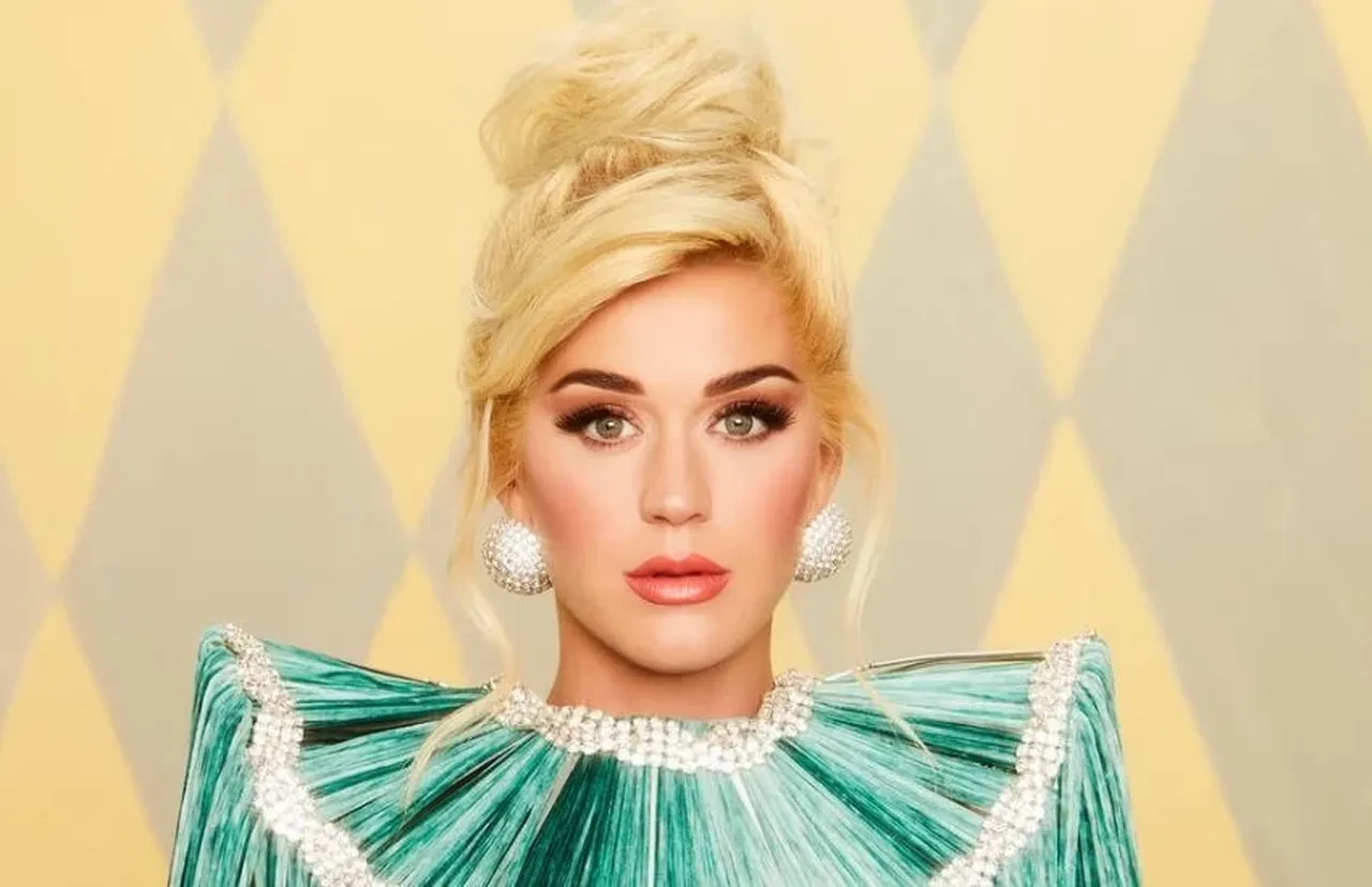 Katy Perry konserini yarıda kesip seyircisini azarladı! Nedeni kısa sürede anlaşıldı 