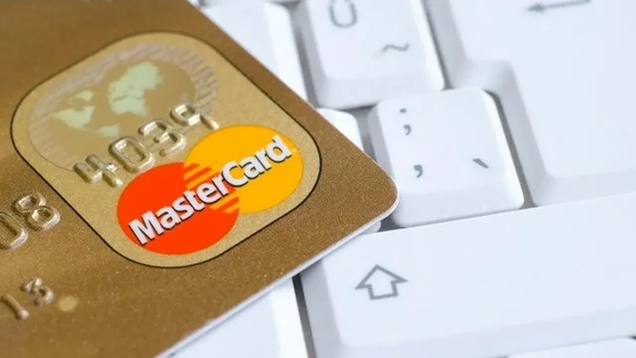 Mahkeme son noktayı koydu! Kredi kartı devi 47 milyon kişiye tazminat ödeyecek