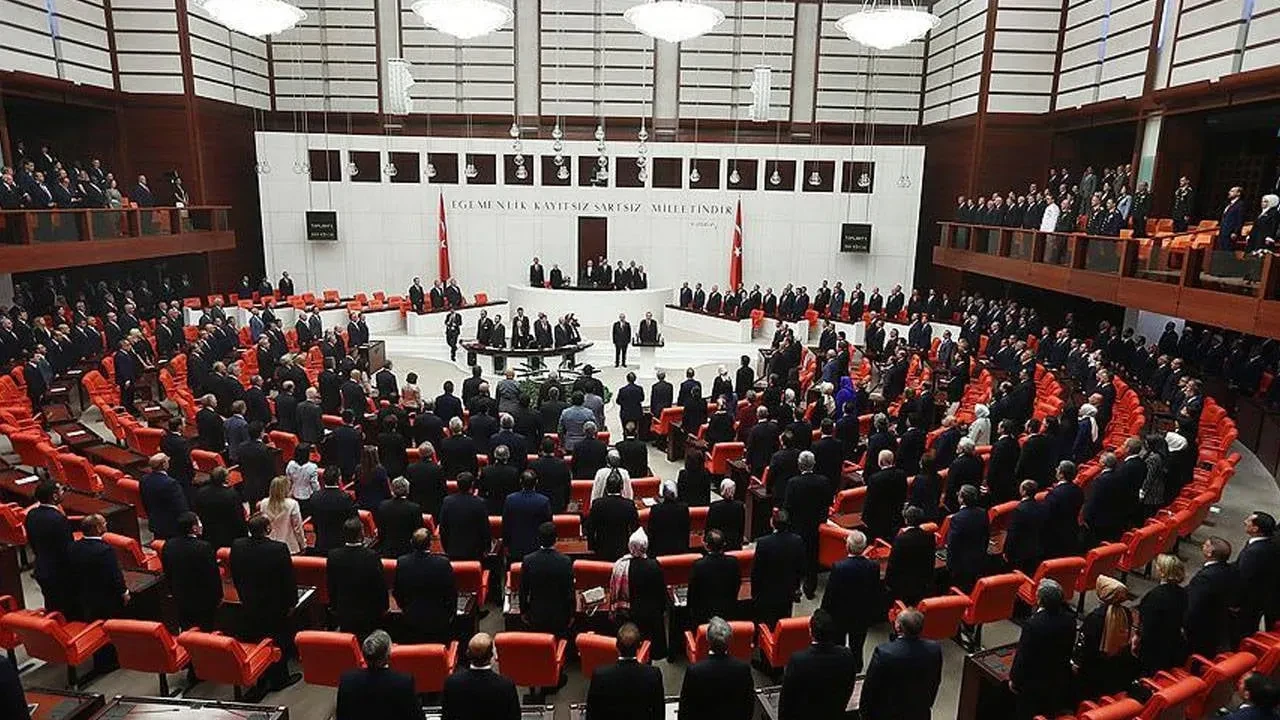 Meclis'te sandık kuruluyor: Yeni başkan için geri sayım başladı