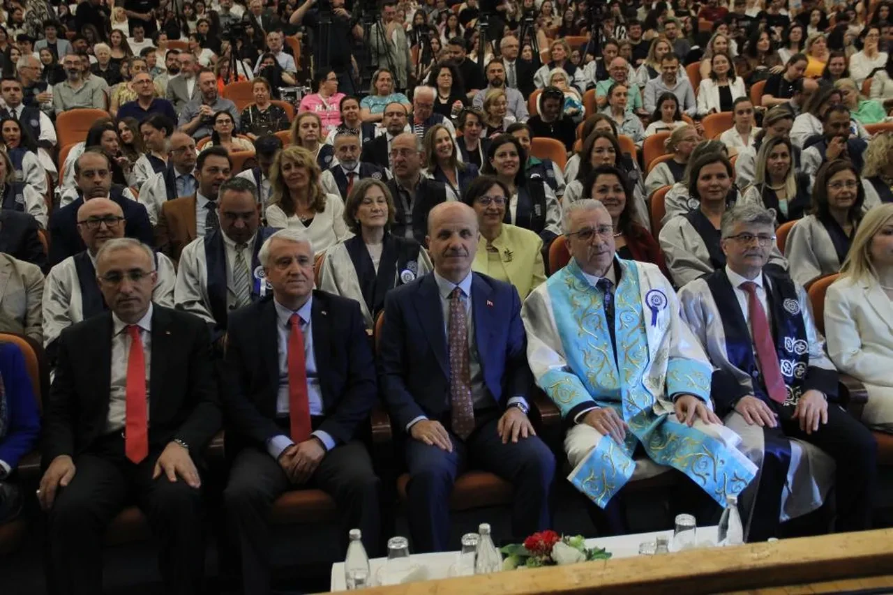 YÖK Başkanı Özvar duyurdu! Türkiye-Suriye Üniversitesi kuruluyor