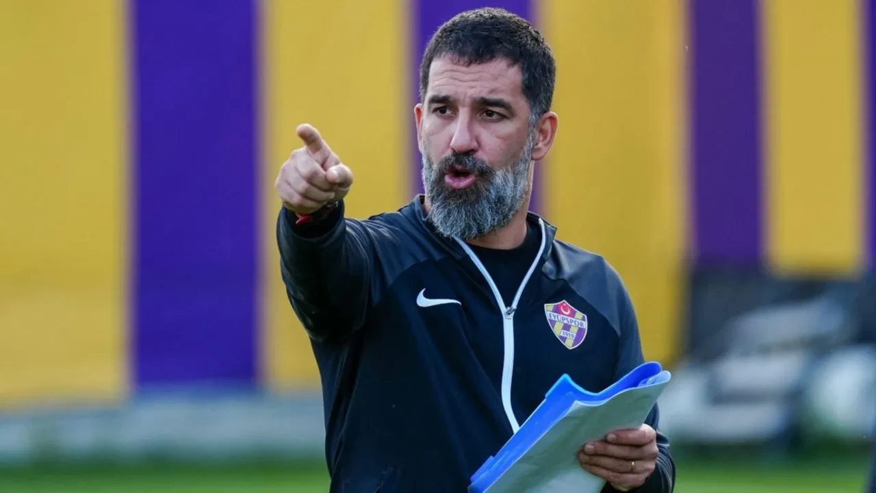 Arda Turan Shaktar Donetsk'te! İşte alacağı ücret