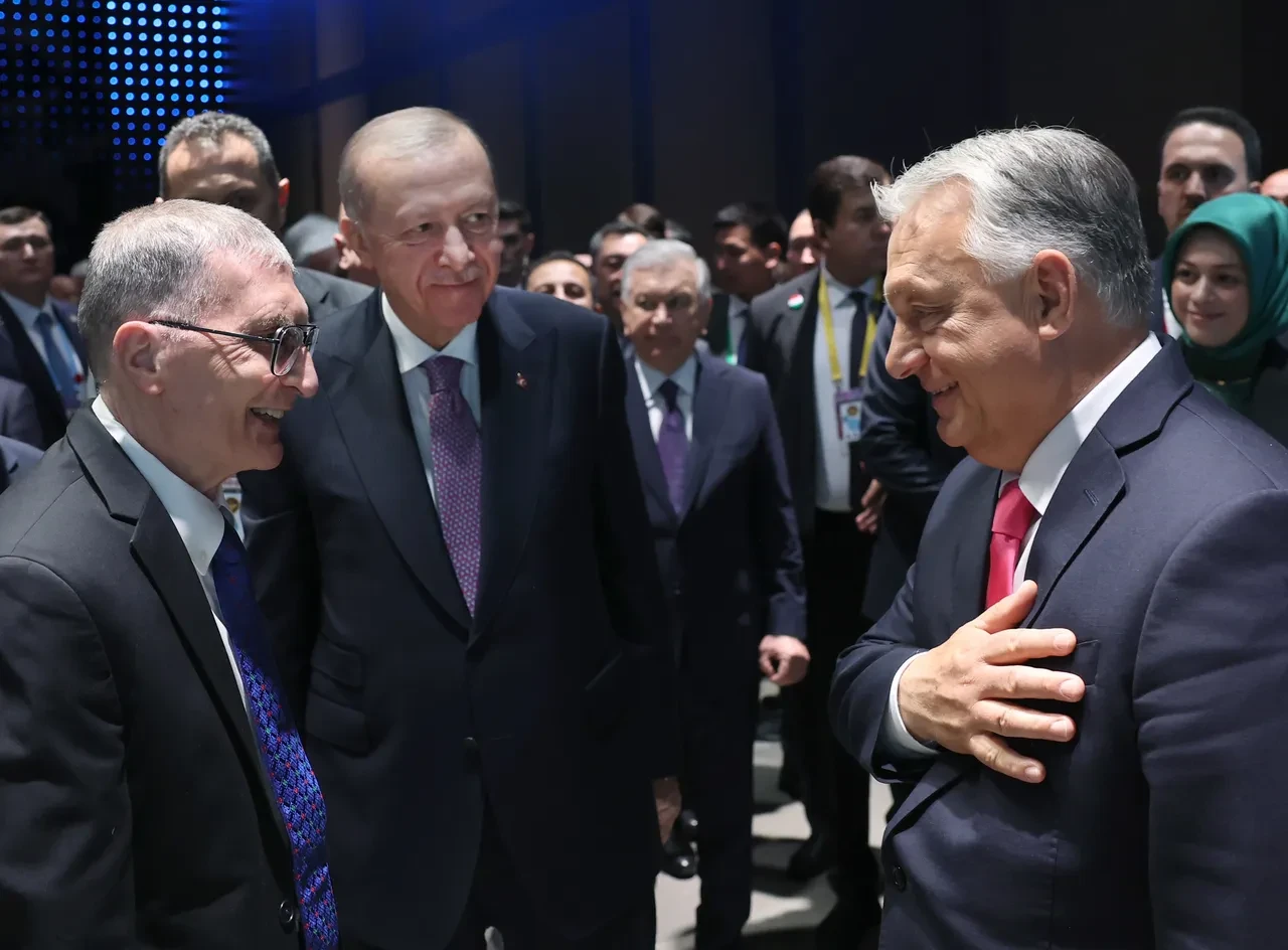 Cumhurbaşkanı Erdoğan'dan Türk dünyasına Kıbrıs mesajı! 'Tam üyeliğini ümit ediyoruz'