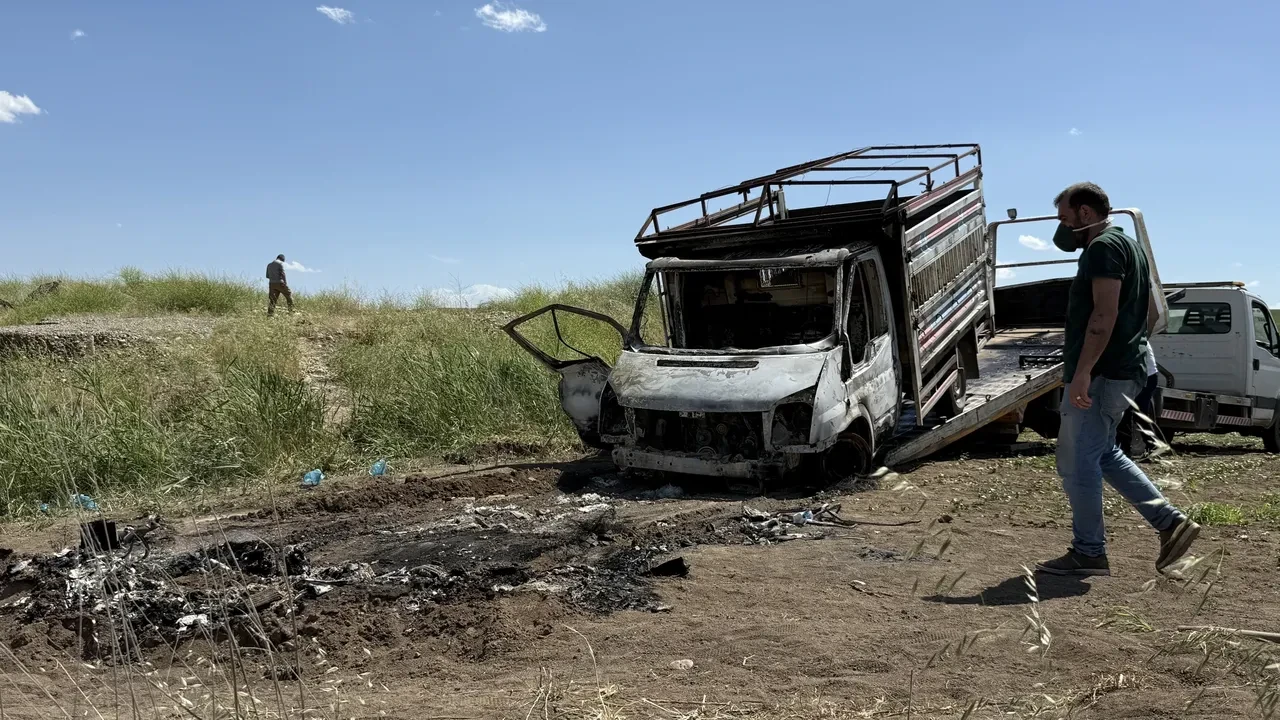 Diyarbakır'da vahşet! Baba ve oğlu kamyonette yanmış halde bulunmuştu! Ailesinin ifadesi ortaya çıktı! 