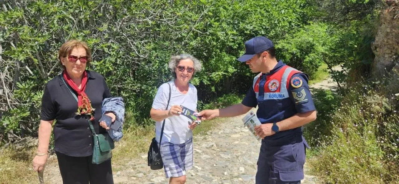 Dünyada sadece Aydın'da var! Bu çiçeği koparan yandı: Cezası yarım milyon TL