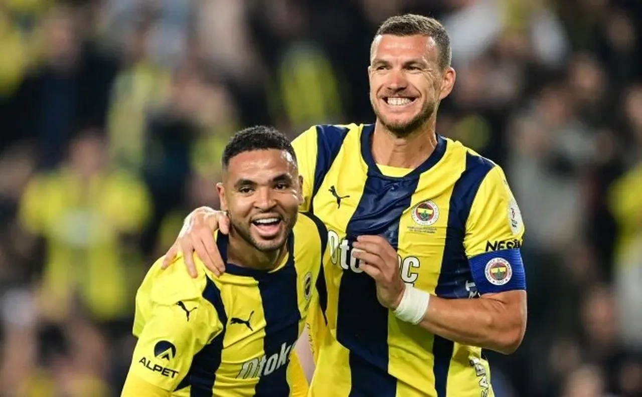 Fenerbahçe forvet transferi için düğmeye bastı! Dünyaca ünlü yıldız sarı lacivertli forma giyecek
