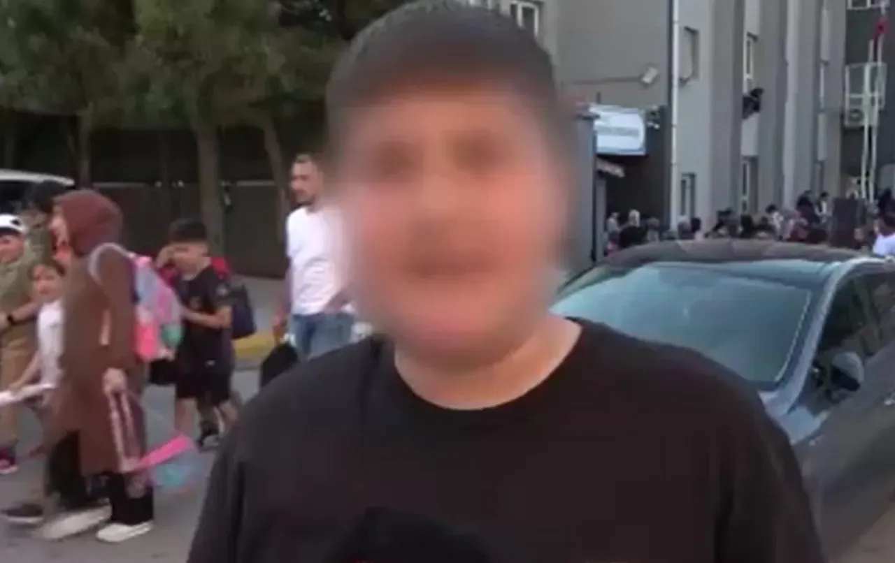 Görüntüler sosyal medyada infiale neden olmuştu! Öğrencisine şiddet uygulayan öğretmene soruşturma